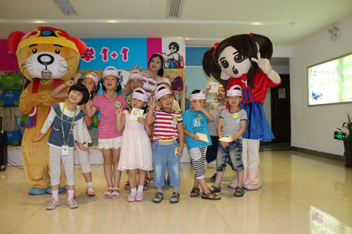 易道寶貝八月生日會：繽紛夏日·七彩童年