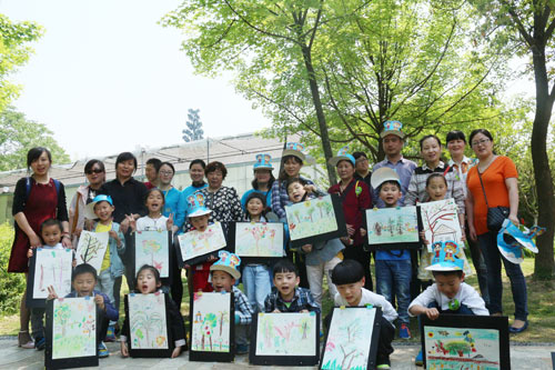 我是小小繪畫家——易道旗艦校繪畫學員外景寫生