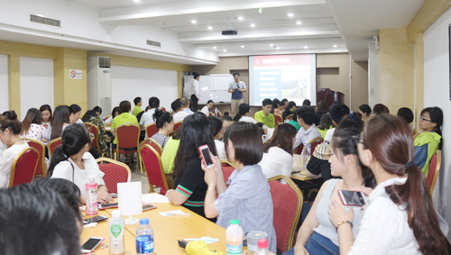 三大熱情，八項注意——登極銷售巔峰的紅寶書